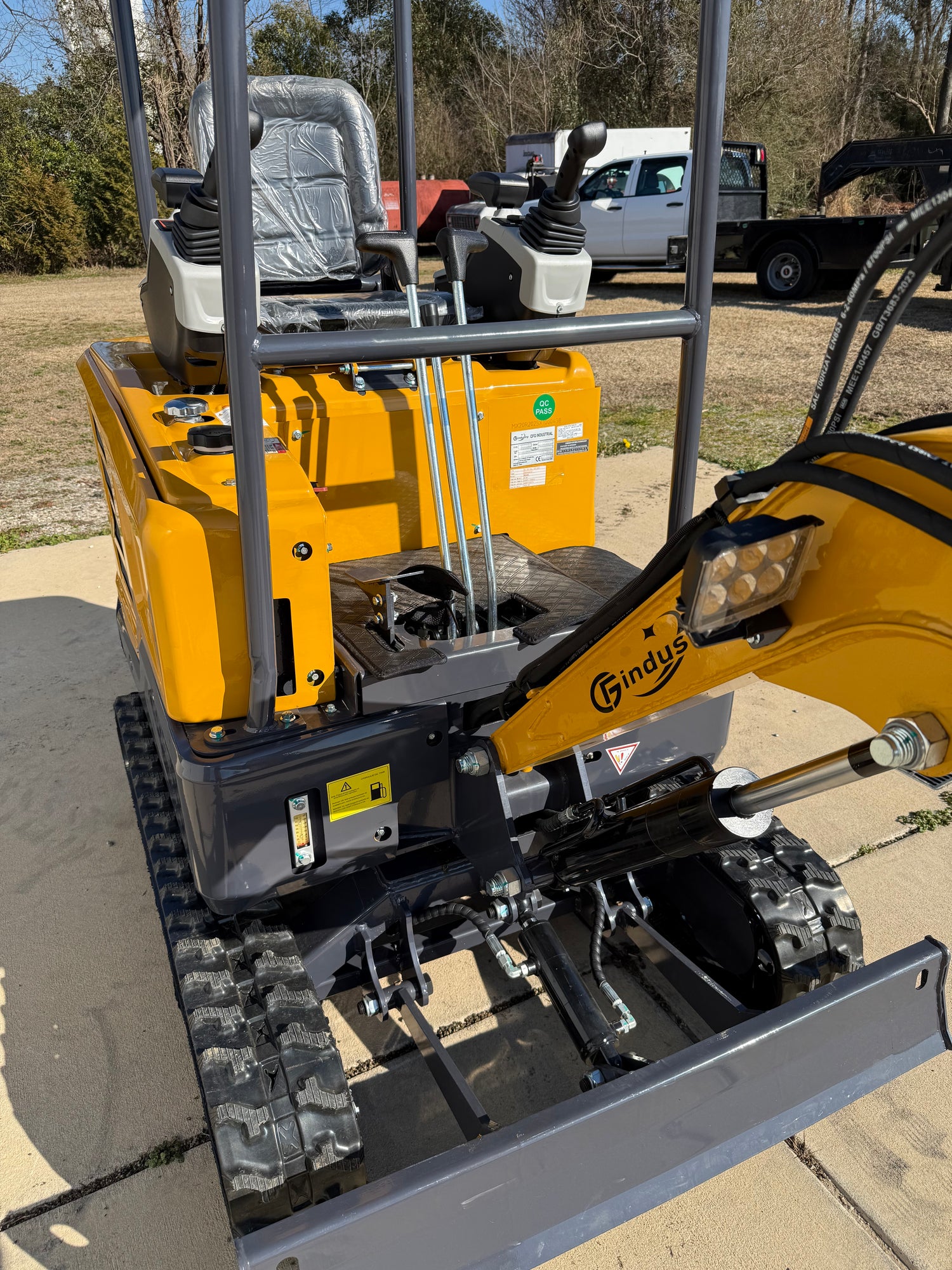 Compact Mini Excavators